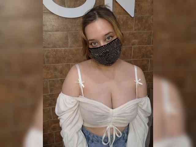 EridaAmorous-1 webcam