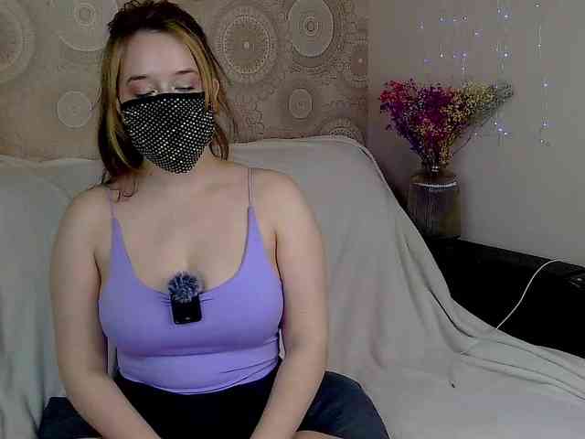 EridaAmorous-1 webcam