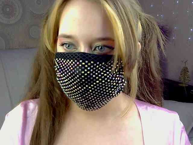 EridaAmorous-1 webcam