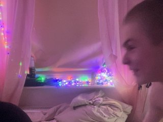 TeenVibes-18- Porn Show