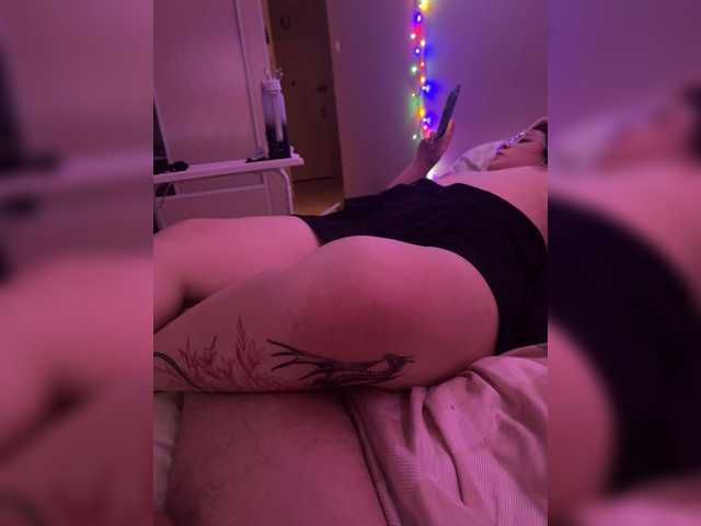 TeenVibes-18- from BongaCams is Freechat
