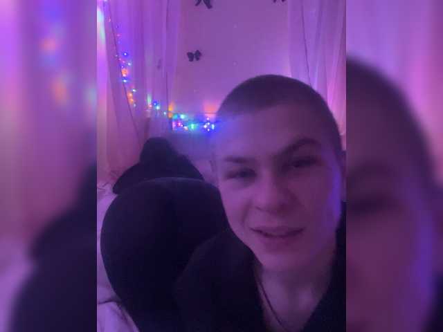 TeenVibes-18-