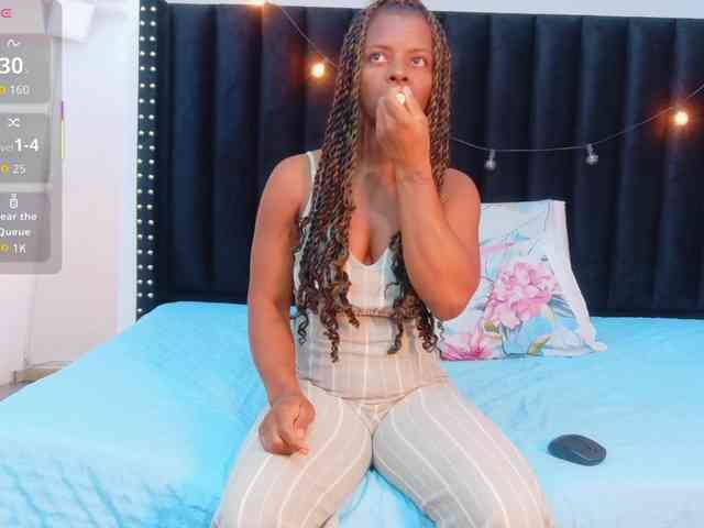 CheatingNeighborr CheatingNeighborr