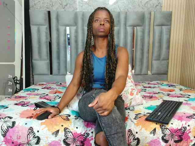 CheatingNeighborr CheatingNeighborr