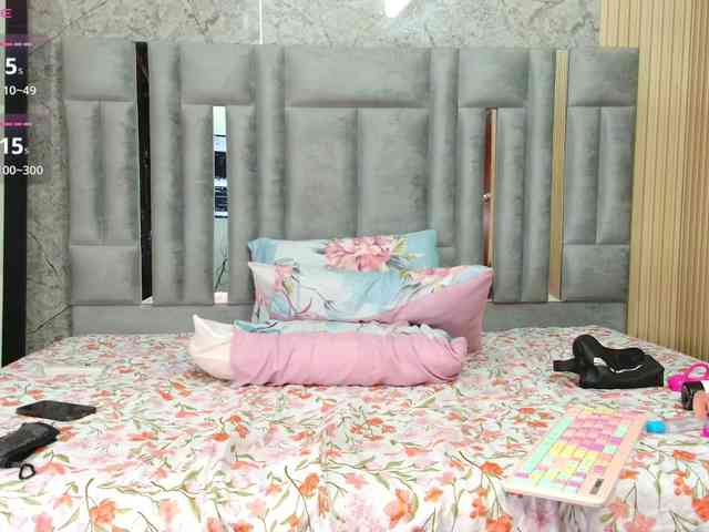 CheatingNeighborr webcam