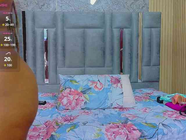 CheatingNeighborr webcam