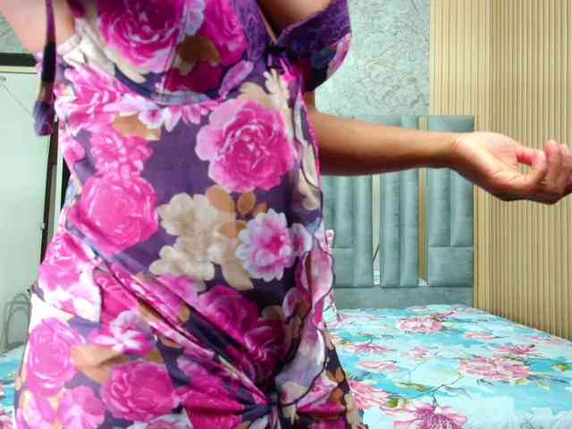 CheatingNeighborr CheatingNeighborr