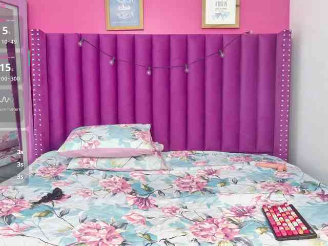 CheatingNeighborr CheatingNeighborr