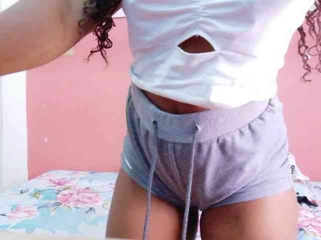 CheatingNeighborr CheatingNeighborr