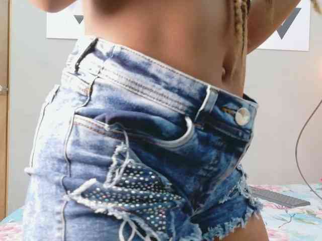 CheatingNeighborr webcam