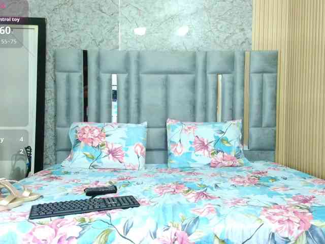 CheatingNeighborr CheatingNeighborr