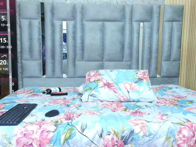 CheatingNeighborr CheatingNeighborr