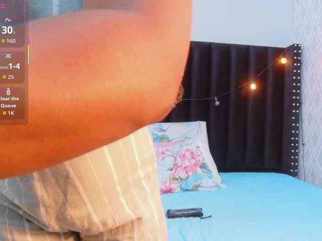 CheatingNeighborr Live Webcam on BongaCams