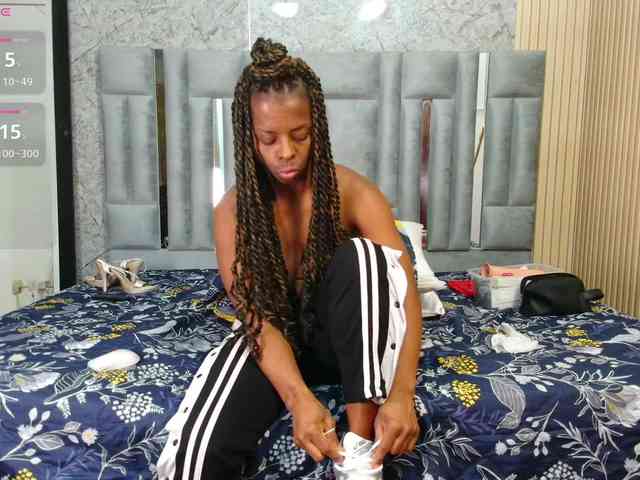 CheatingNeighborr CheatingNeighborr