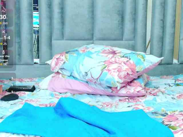 CheatingNeighborr CheatingNeighborr