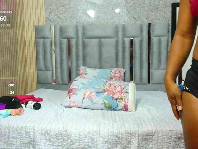 CheatingNeighborr CheatingNeighborr