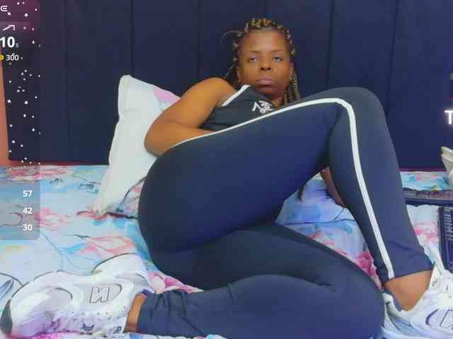 CheatingNeighborr CheatingNeighborr