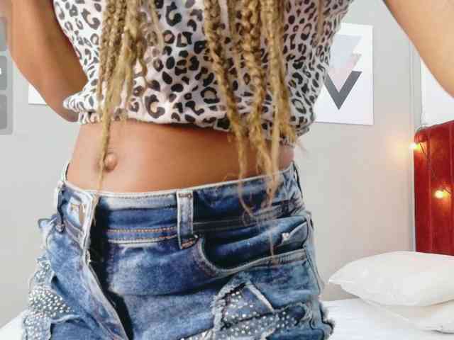 CheatingNeighborr webcam