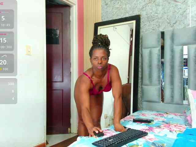 CheatingNeighborr CheatingNeighborr