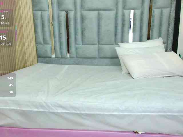 CheatingNeighborr webcam