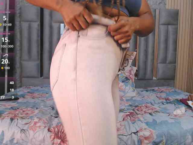 CheatingNeighborr CheatingNeighborr