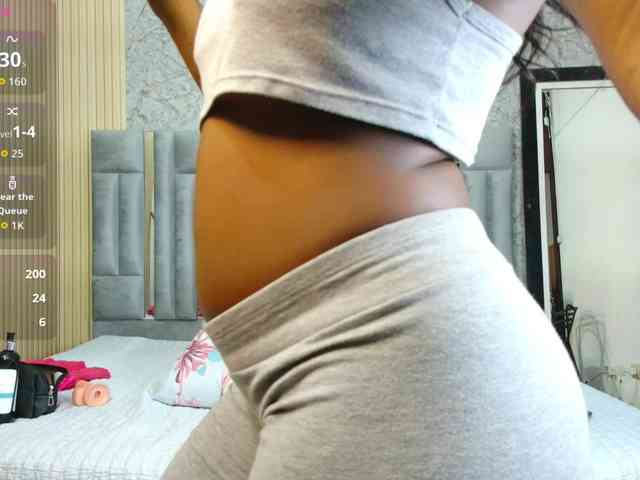 CheatingNeighborr CheatingNeighborr