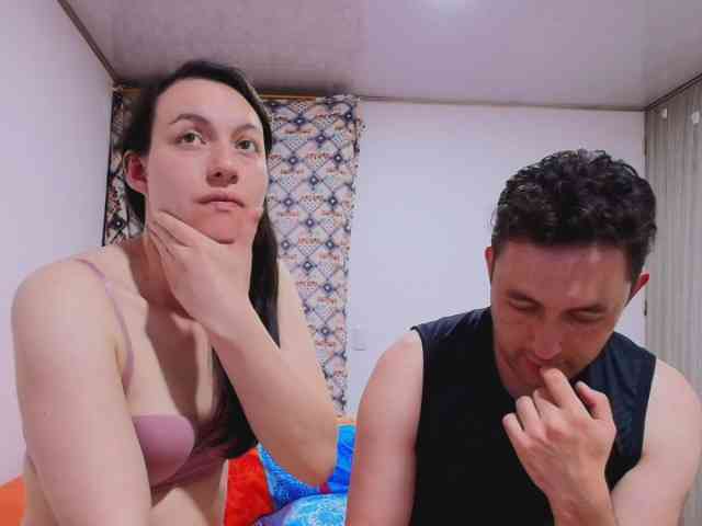JeremmyAndStacyy webcam