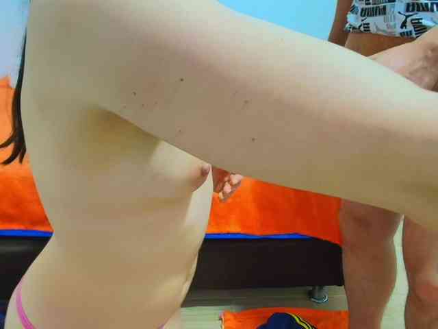 JeremmyAndStacyy webcam