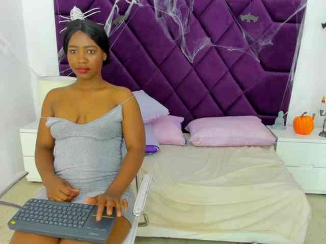 LiliJacobs Live Webcam on BongaCams