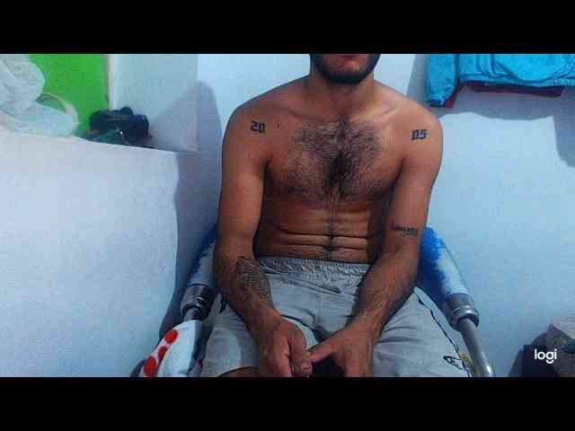 latinboyyth Live Webcam on BongaCams