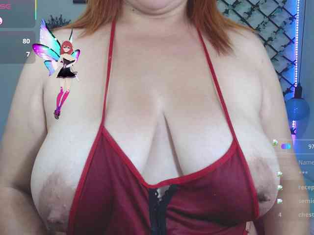 MOMCAMILA webcam