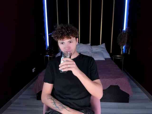 JonnyDarka JonnyDarka