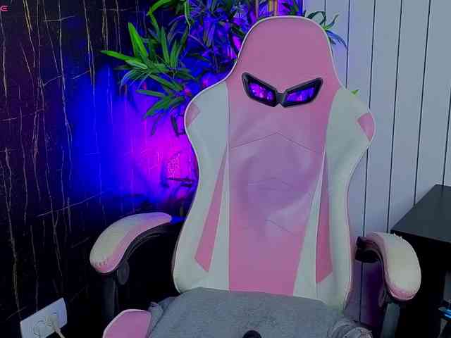 AliceReus webcam