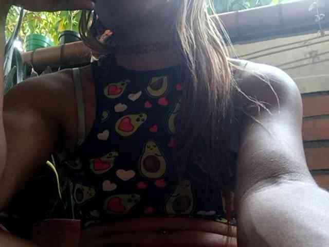 BARBYCHOCOLAT webcam