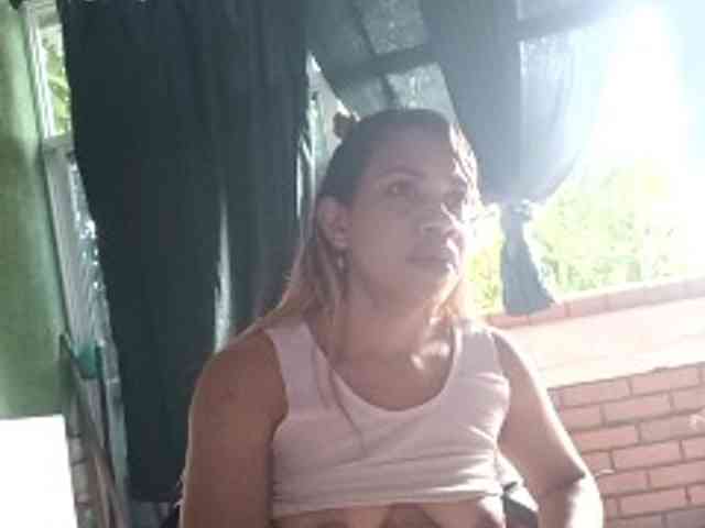 BARBYCHOCOLAT webcam