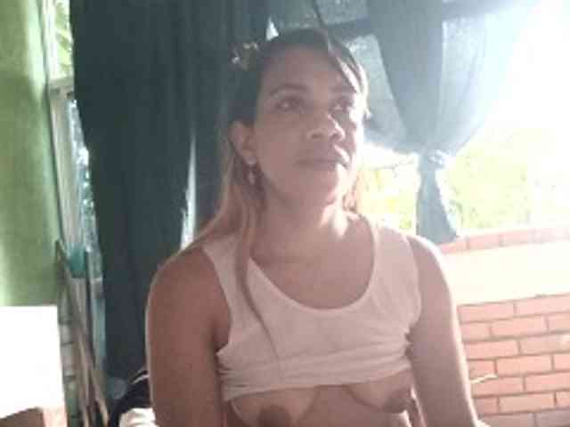 BARBYCHOCOLAT webcam