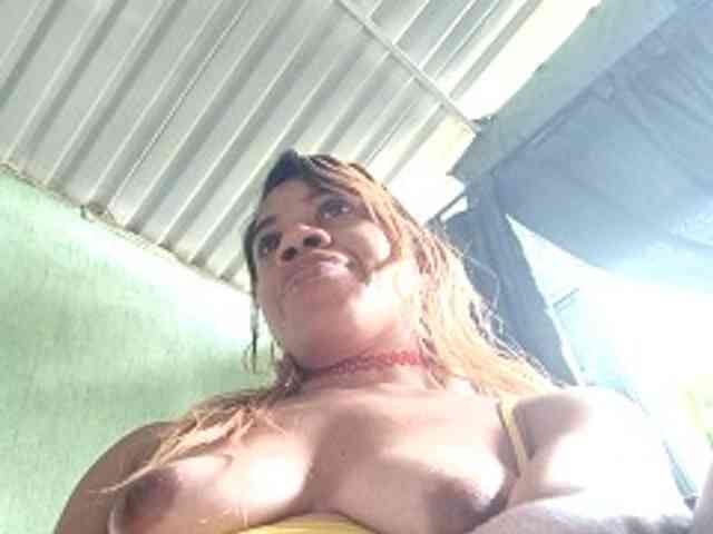 BARBYCHOCOLAT webcam