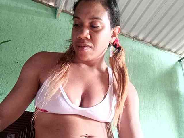 BARBYCHOCOLAT webcam