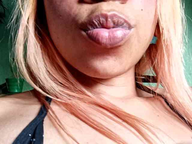 BARBYCHOCOLAT webcam