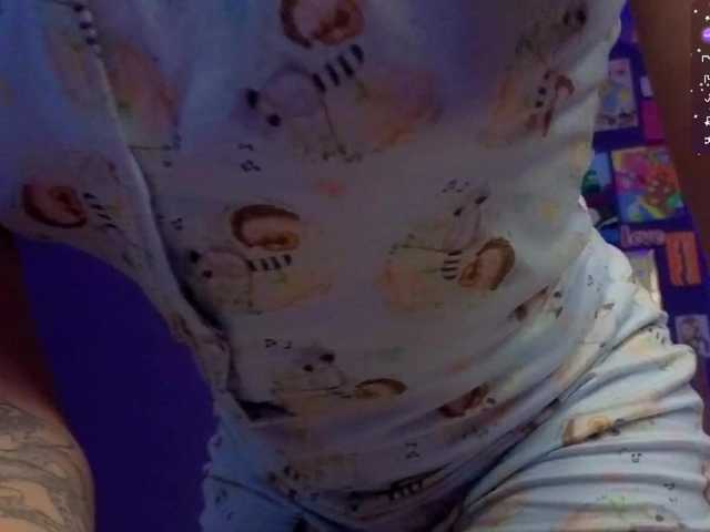 kimhilton-'s BongaCams show and profile