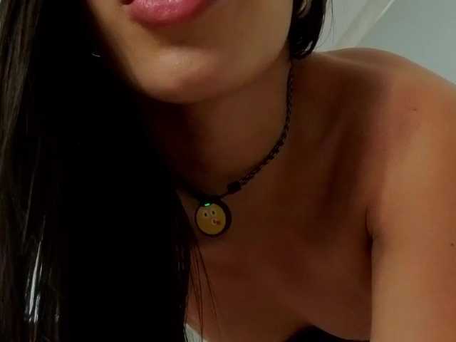 kimhilton-'s BongaCams show and profile