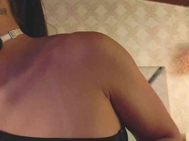 kimhilton- kimhilton-