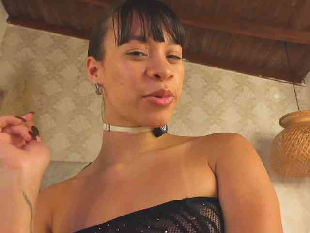 kimhilton- kimhilton-