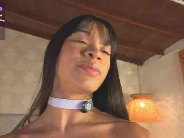 kimhilton- webcam
