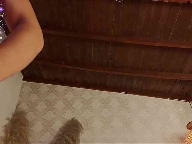 kimhilton- kimhilton-