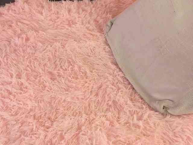 kimhilton- webcam