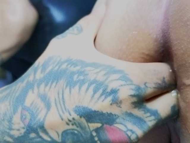 Camila-Hot-Latinhorny on cam