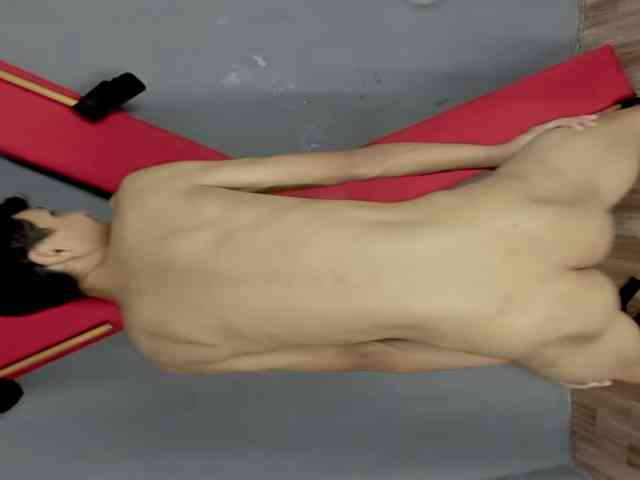 Camila-Hot-Latin webcam