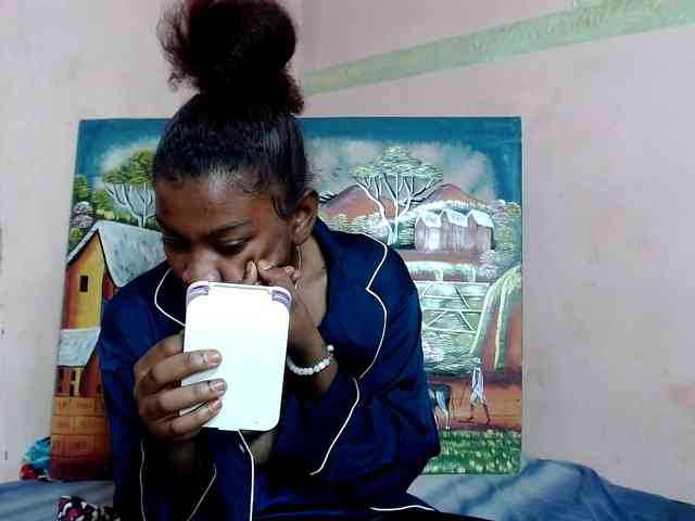 PatriciaBelle webcam
