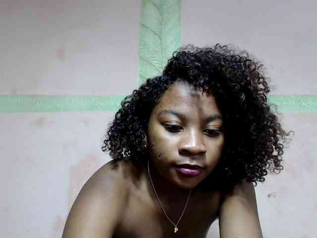 PatriciaBelle webcam